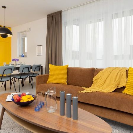 Trendy & Spacious 3-Room Apartament Warsaw Wilanow By Noclegi Renters Varsóvia Exterior foto